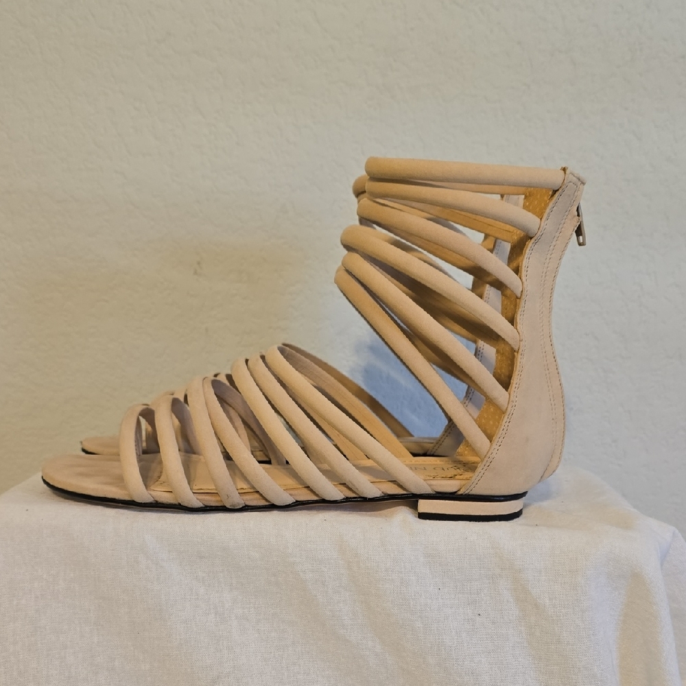 Klub Nico "Jolie" Nude Nubuck Gladiator Sandals. Size 7M Gently Worn - Picture 1 of 16